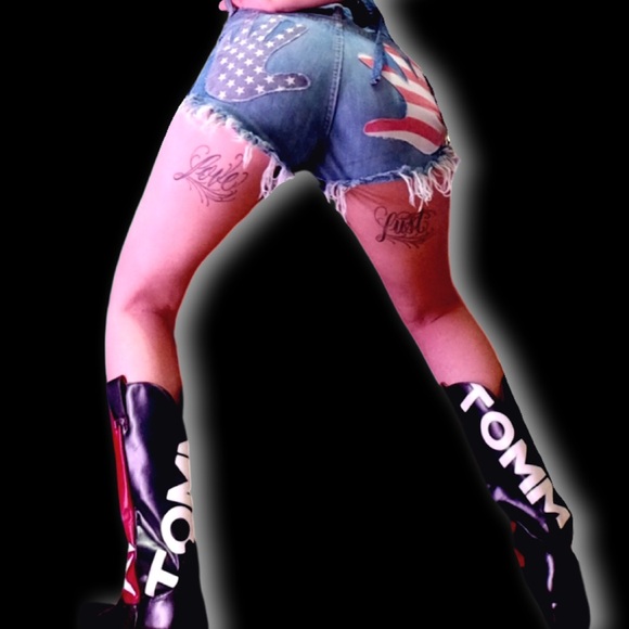 Tommy Hilfiger Vintage Logo Red White and Blue Leather Cowgirl Boots - Picture 9 of 10